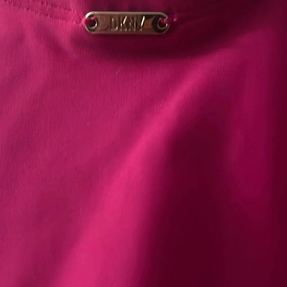 NWT DKNY swim suit top size large - Picture 8 of 8